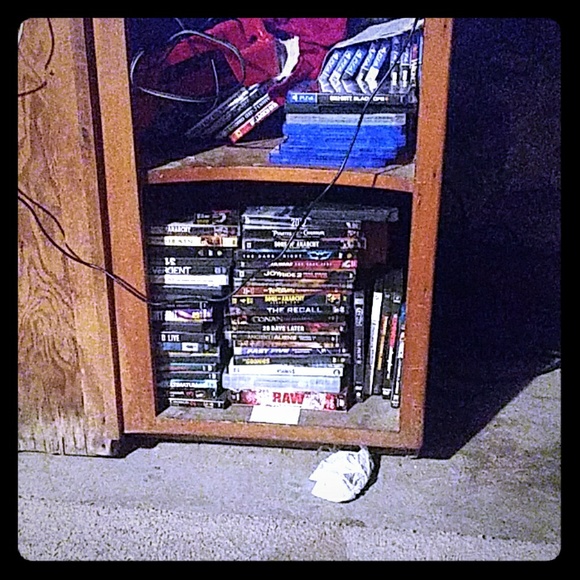 Dvds - Picture 1 of 1